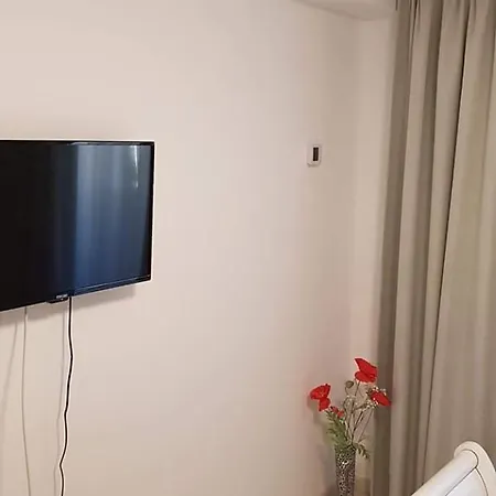 Apartament Julia Braşov