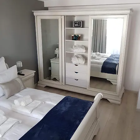 Apartament Julia Braşov